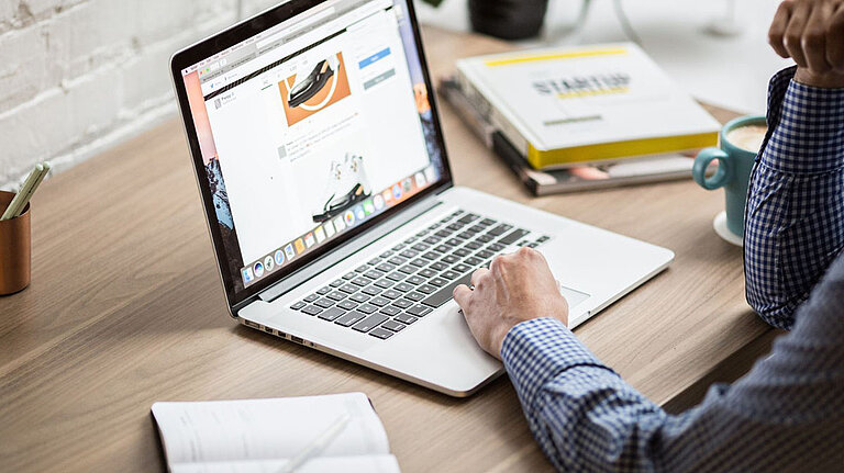 How to start an online store
