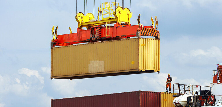 Incoterms für Schiffs und Containertransporte